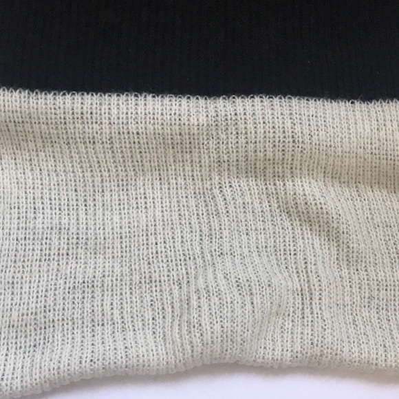 Michael Kors Large infinity scarf - Picture 5 of 8